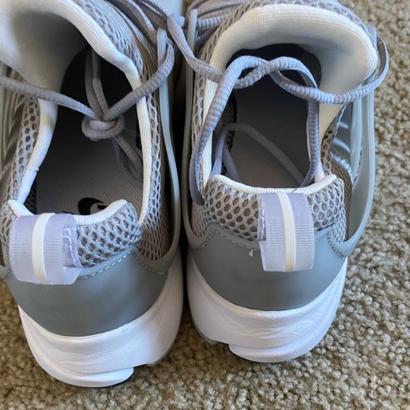 NWB | Nike Air Presto Essential - Picture 5 of 9